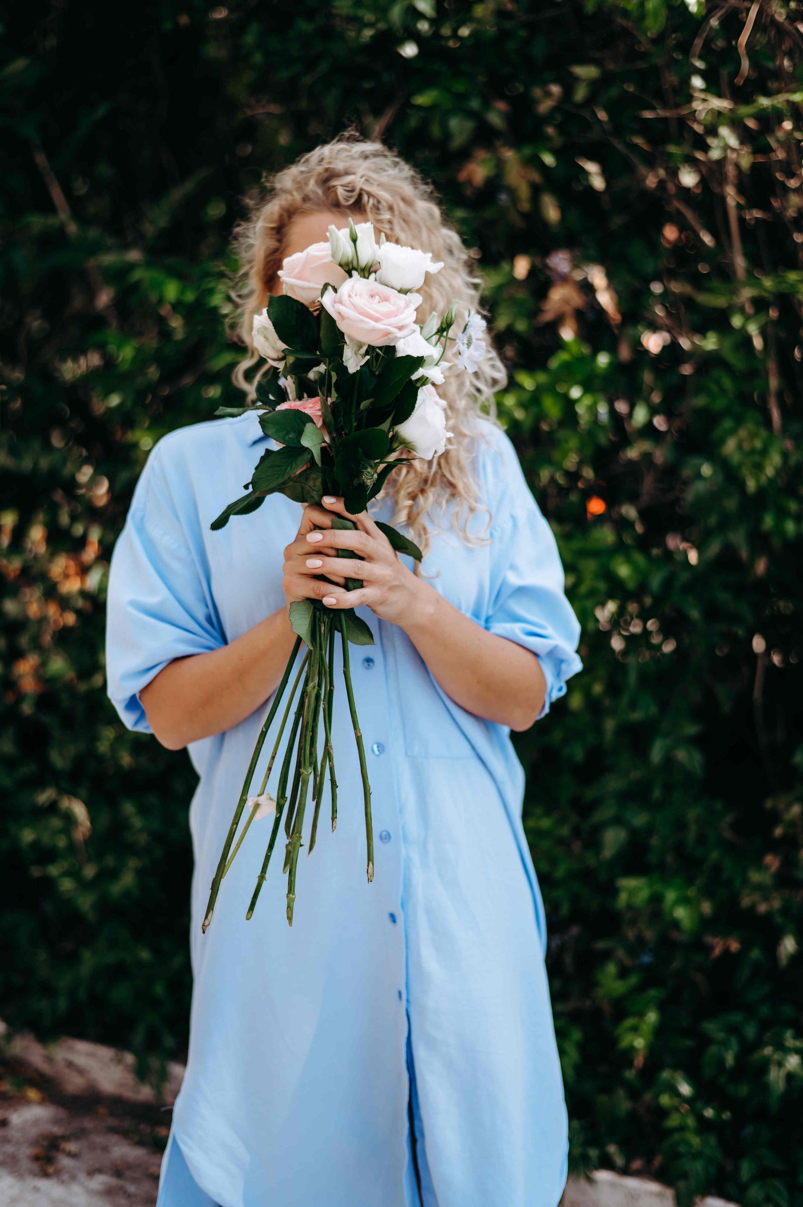 The pelvic floor affects a woman's quality of daily life. Where does it show when it is not functioning?